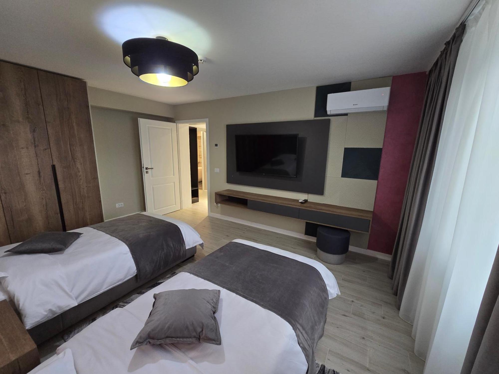 Monarc Boutique Aparthotel - Self Check-In Visan Exterior photo